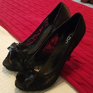 Black Aldo Heels